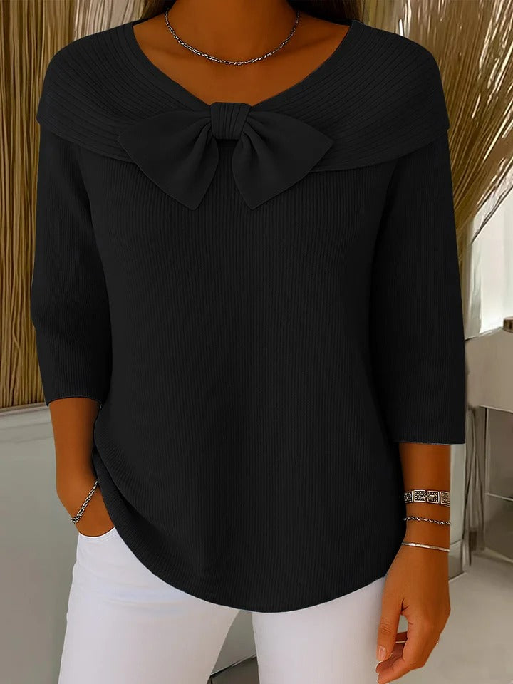 Scarlett – Women's Sweater with Bow and Round Neckline
