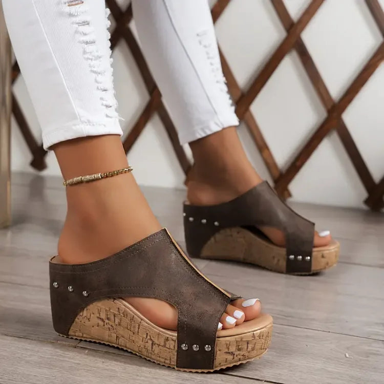 EMIRA – ELEGANT BUCKLE WEDGE SANDALS