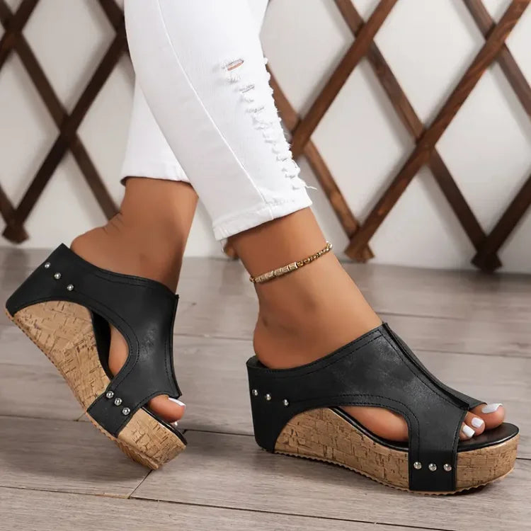 EMIRA – ELEGANT BUCKLE WEDGE SANDALS