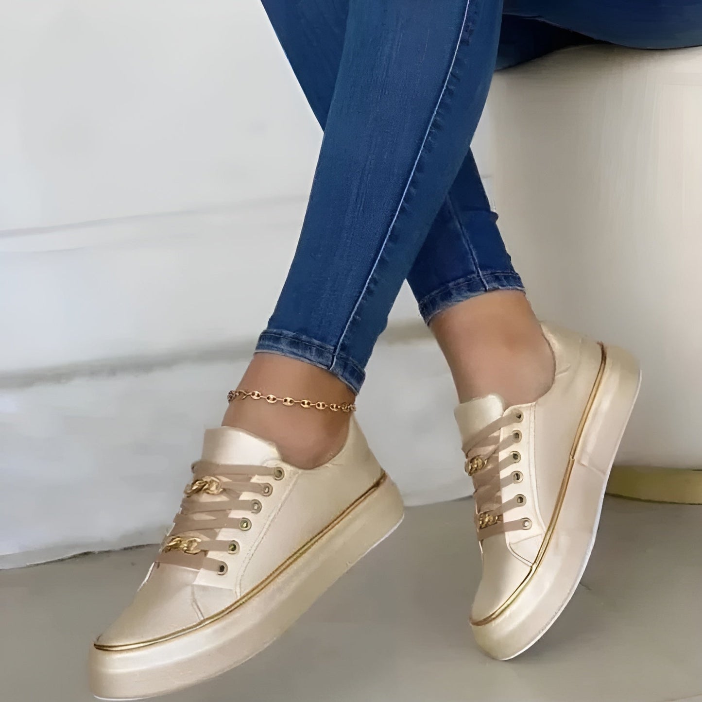 Caitlyn | Stylish Orthopedic Women’s Sneakers™