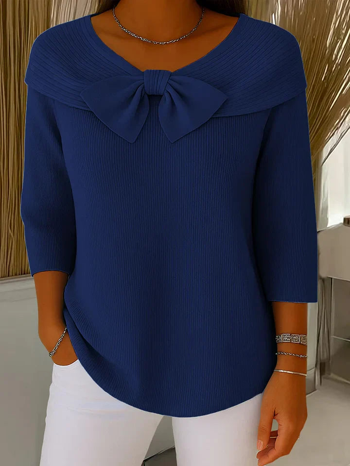 Scarlett – Women's Sweater with Bow and Round Neckline