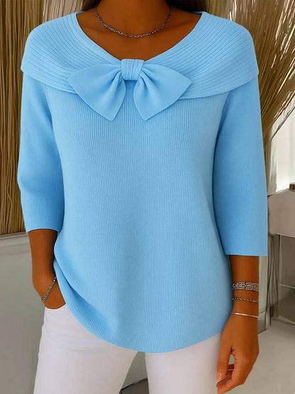 Scarlett – Women's Sweater with Bow and Round Neckline